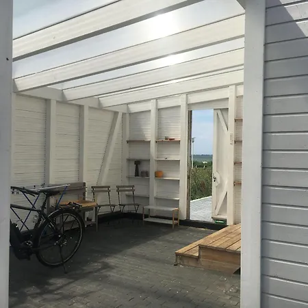 Strandhaus Wiek  Direkt Am Wasser Mit Herrlichen Weitblick