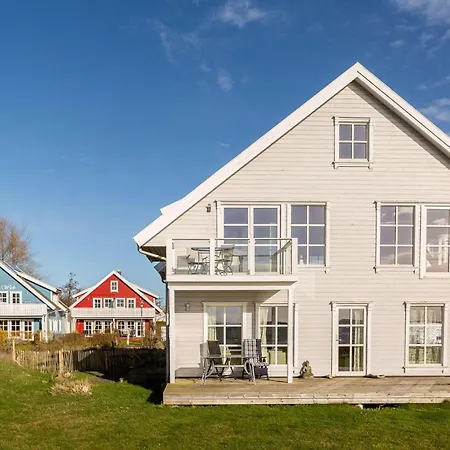 Strandhaus Wiek  Direkt Am Wasser Mit Herrlichen Weitblick Apartment Wiek auf Rügen